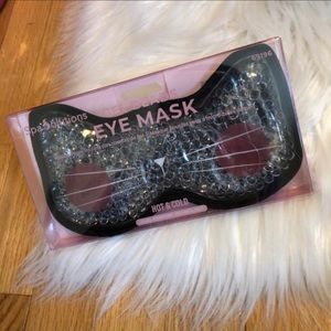 Spa Solutions Gel Beads Cat Eye Mask